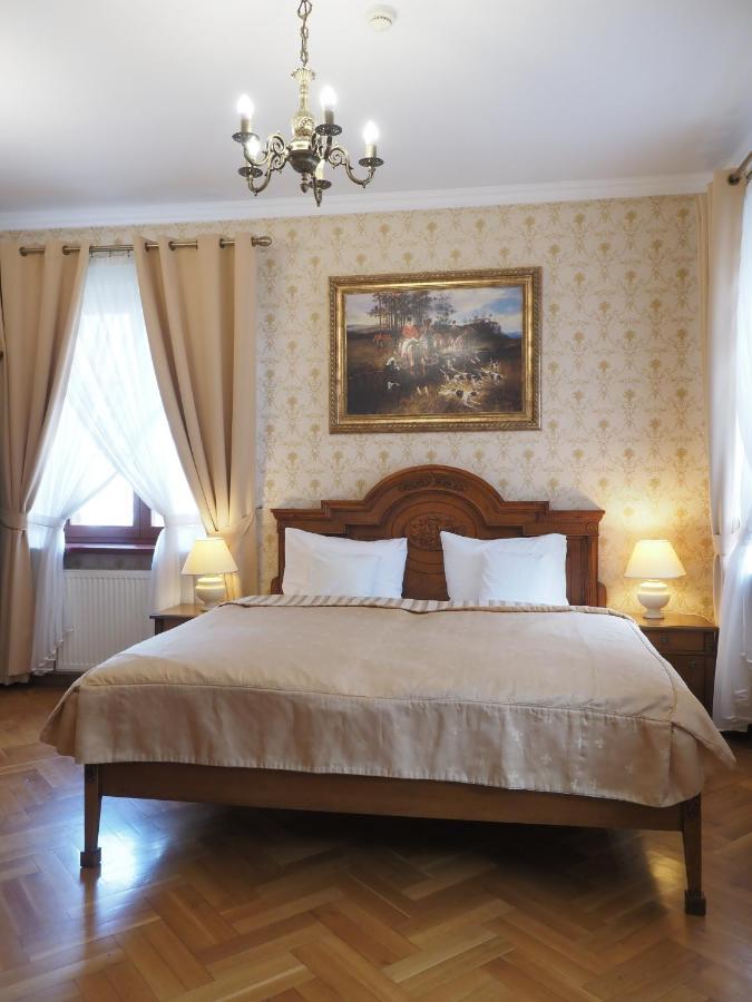 Hotel Sarmata Zespół Dworski Sandomierz Exterior foto