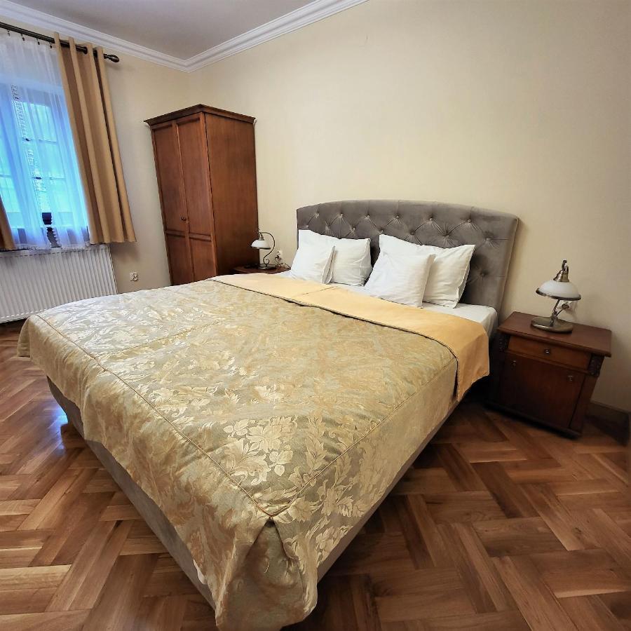 Hotel Sarmata Zespół Dworski Sandomierz Exterior foto